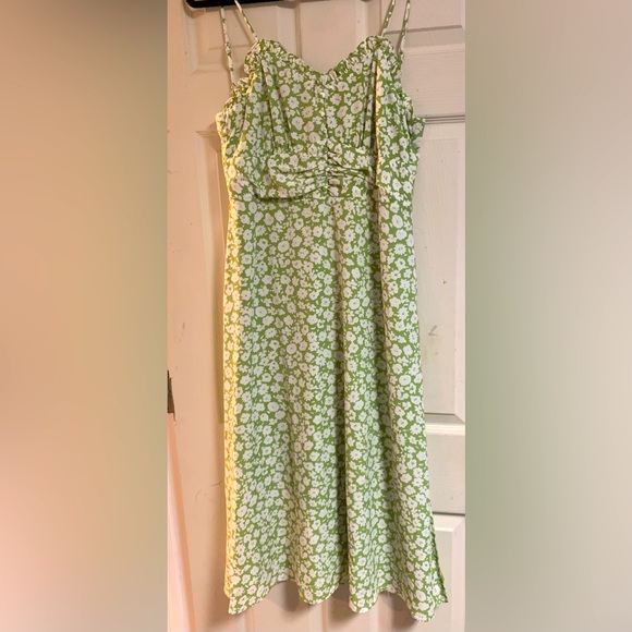 LUE-W23399-A GREEN PRINT DRESS